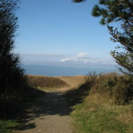 6 Person In Nyaraló *